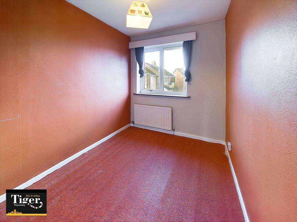 CAM02176G0-PR0415...