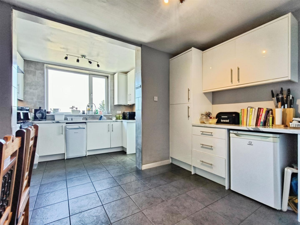 user_edited_photo-260300e5_user-edited-a01250c2-f0