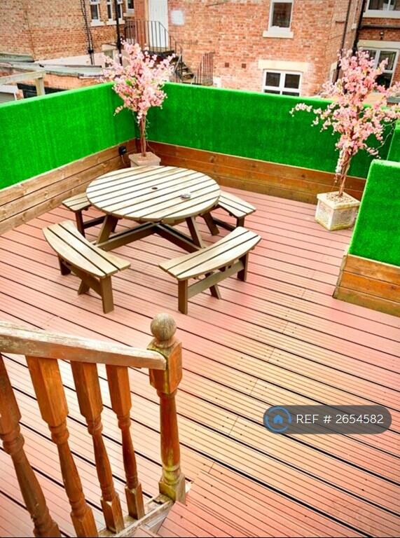 Roof Terrace With Bar