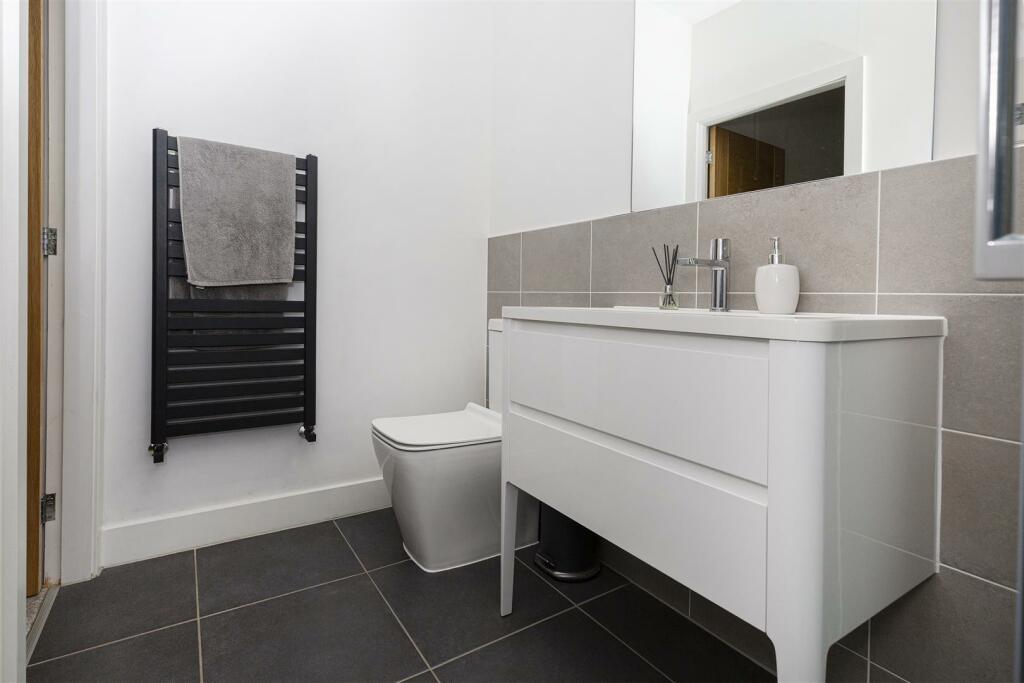 Bramleys Estate Agents - Snelsins Road - Cleckheat