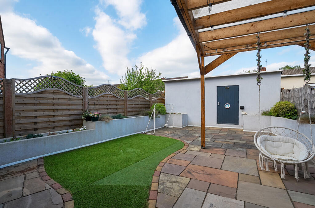 36-681c95baa352d-...