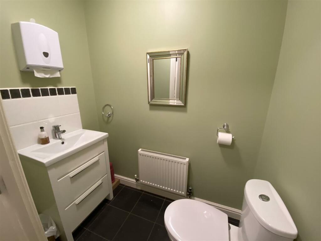 GROUND FLOOR WC