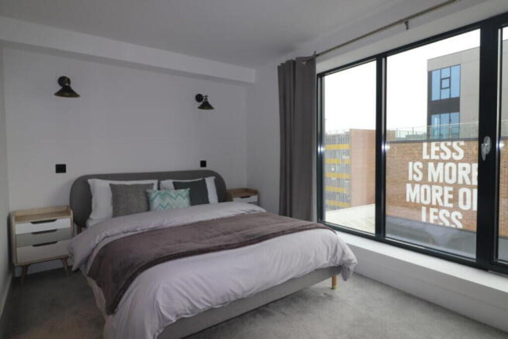 85910_GST210344_L...