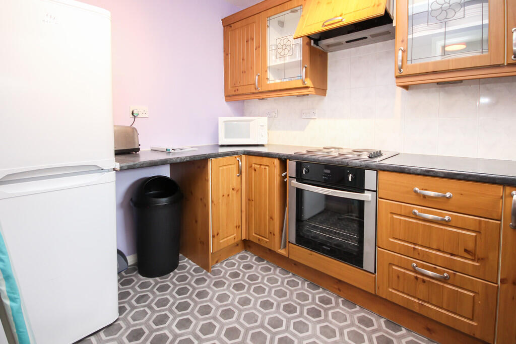 6 Redhouse - New ...