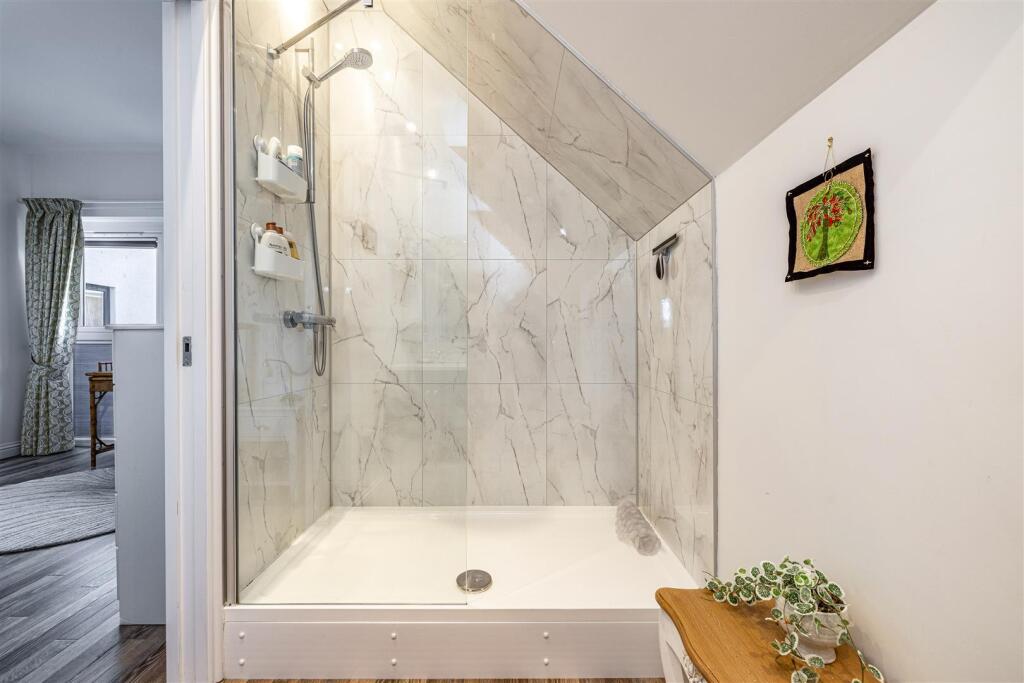 14 Westgrove Apartments Melrose 15.JPG