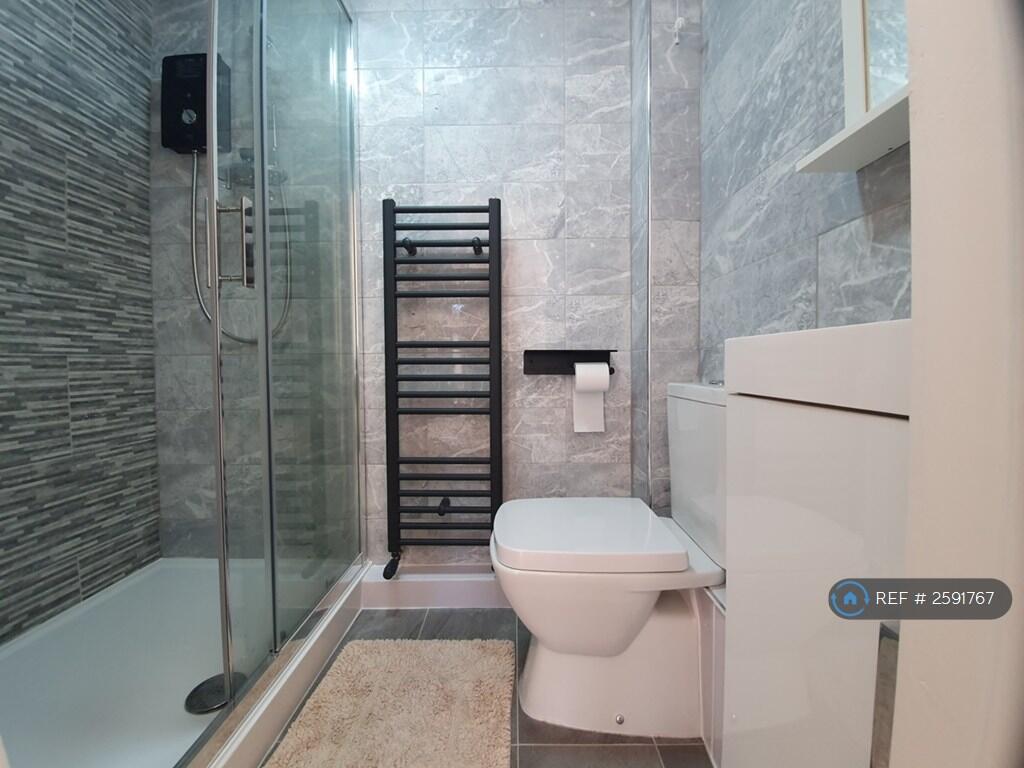 Bathroom 2