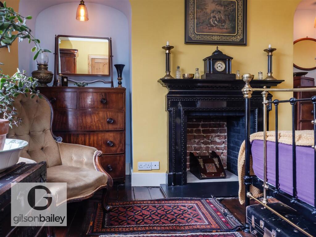 81RosaryRoad-29.jpg