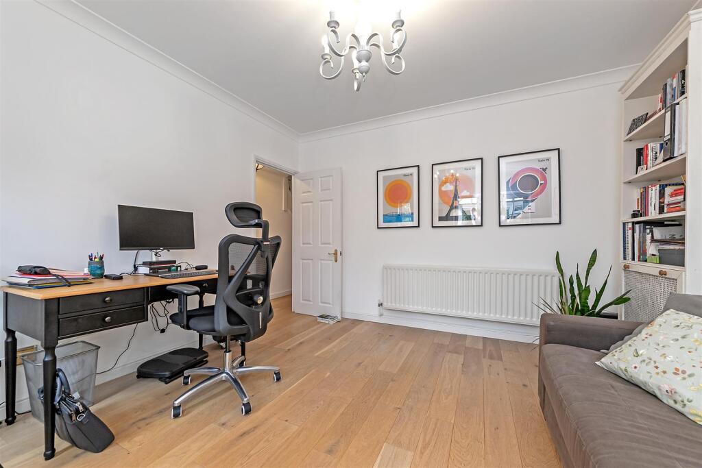 42GoldsmithsWay-25.jpg