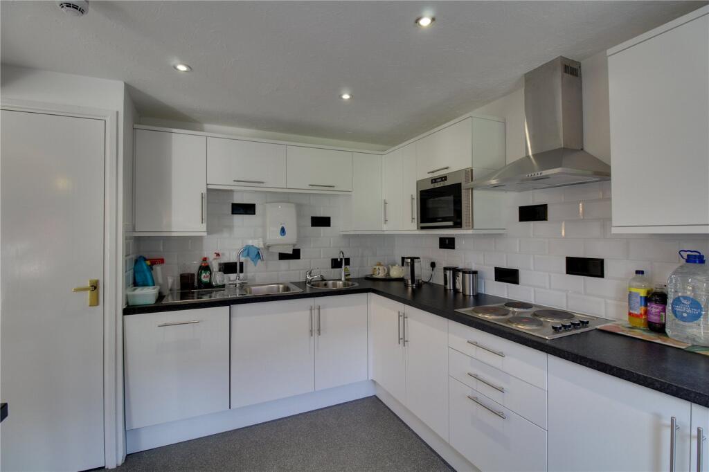 Communal Kitchen