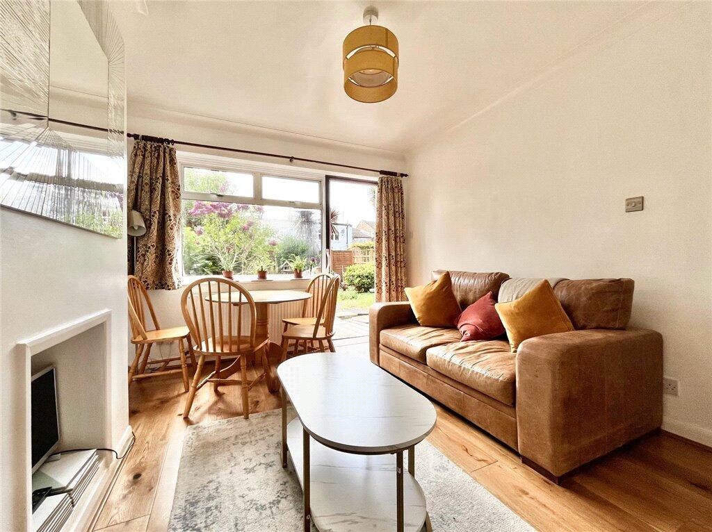 Living/Dining Room