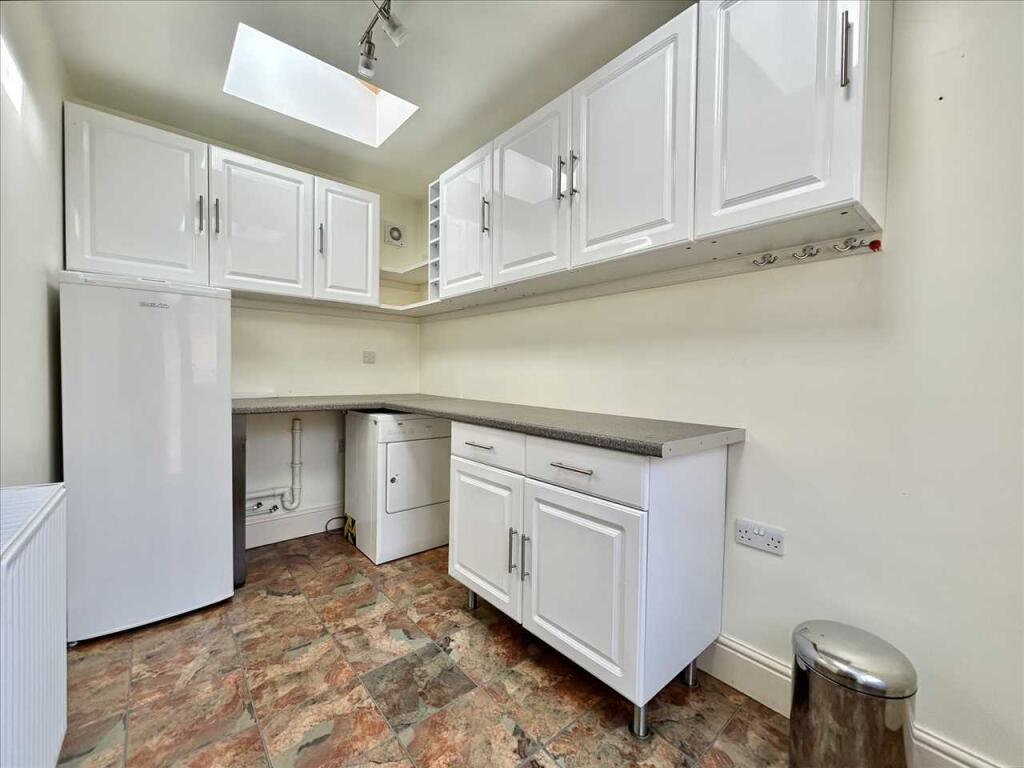 UTILITY ROOM