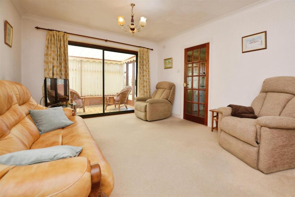 Lounge/Diner