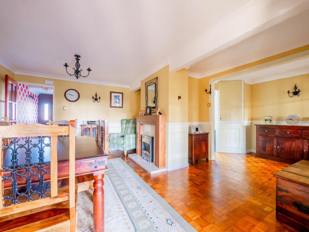 Dining/Living Room