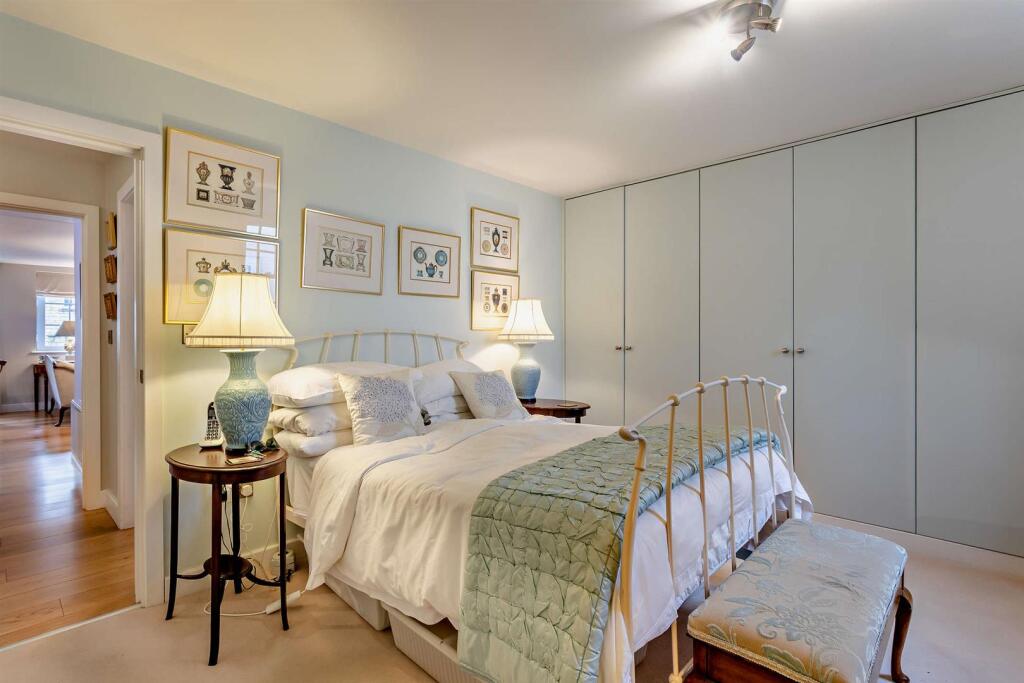 8632740-interior10-8