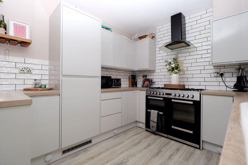 Breakfast Kitchen 
