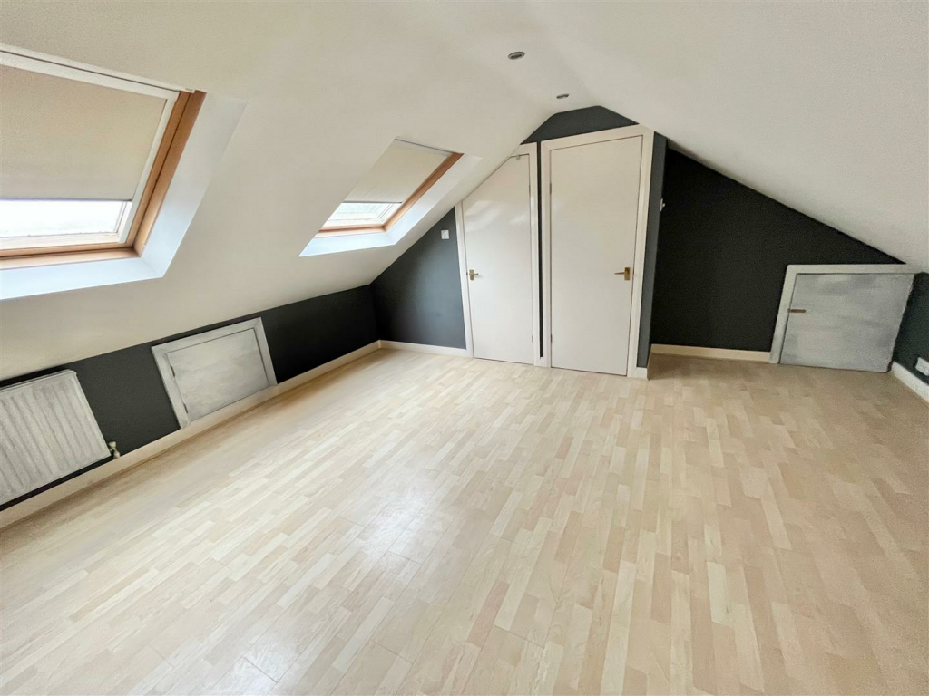 Bedroom 1 Aspect 2