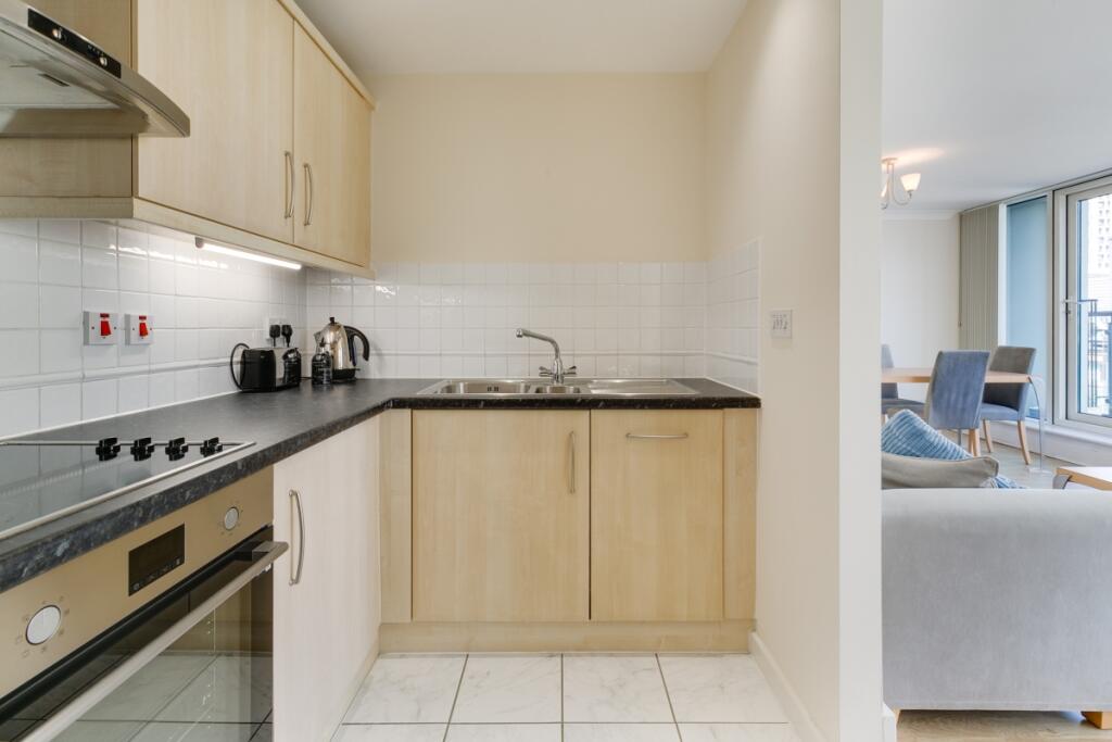 Kitchen (3)
