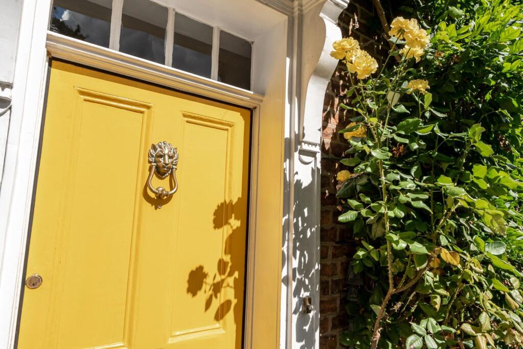 Front door close up.jpg