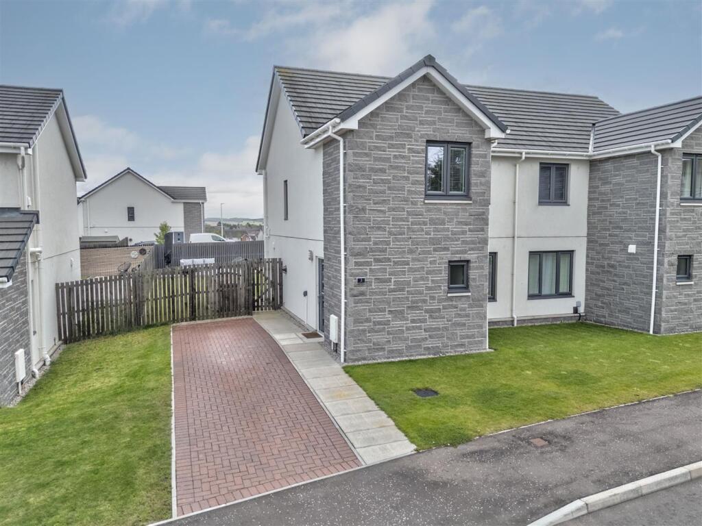 3 Greenhill Crescent Dundee-23.JPG