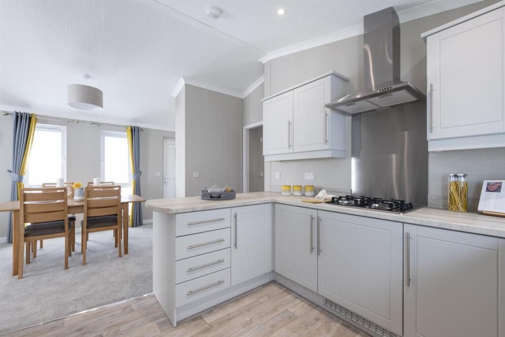Omar-Newmarket-Kitchen-Diner1-scaled.jpg