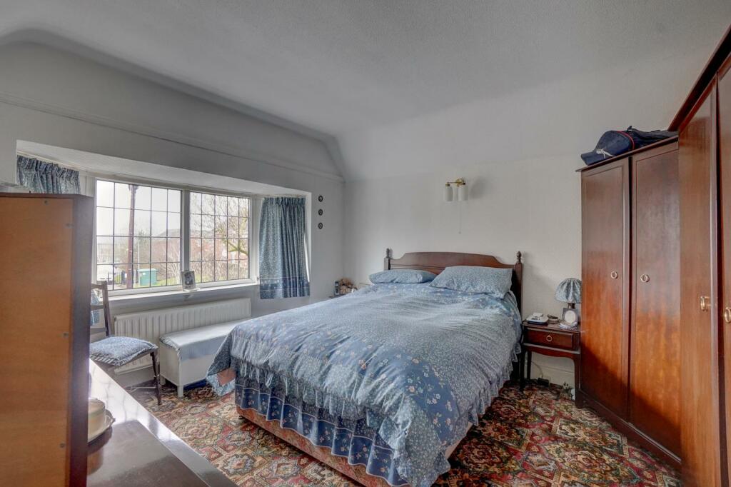 Upper Gungate (3).jpg