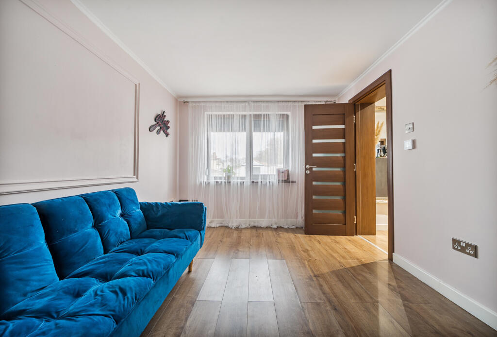 1386700-12-693ac3...