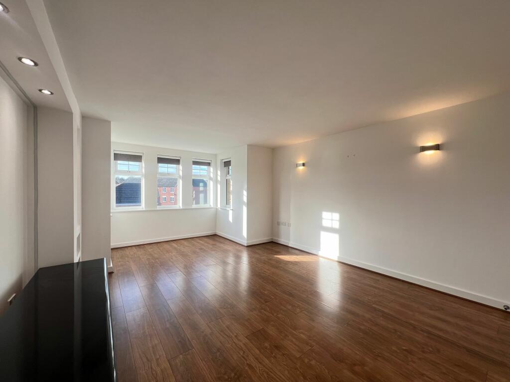 LIVING DINING ROOM