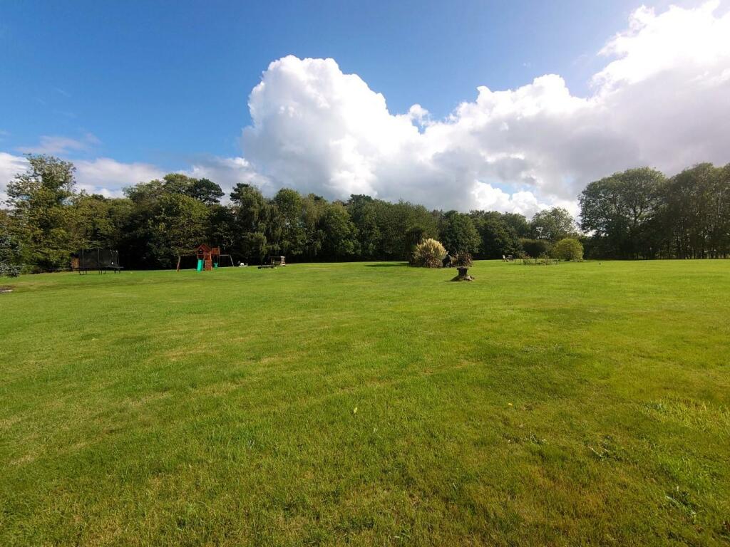 Grounds 1a.JPG