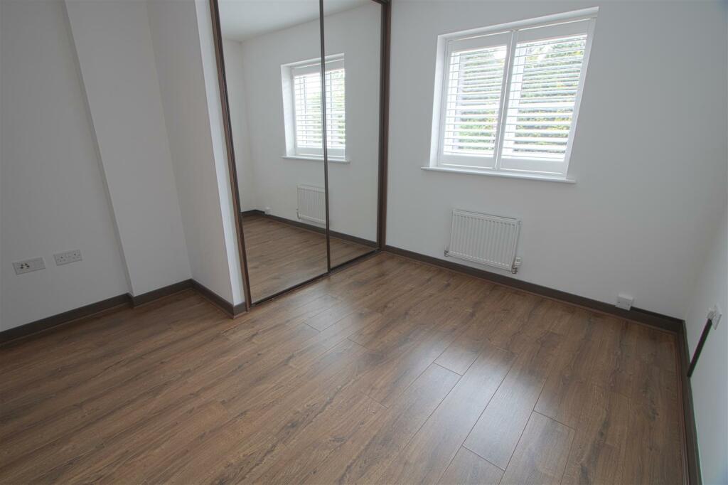 room2.jpg