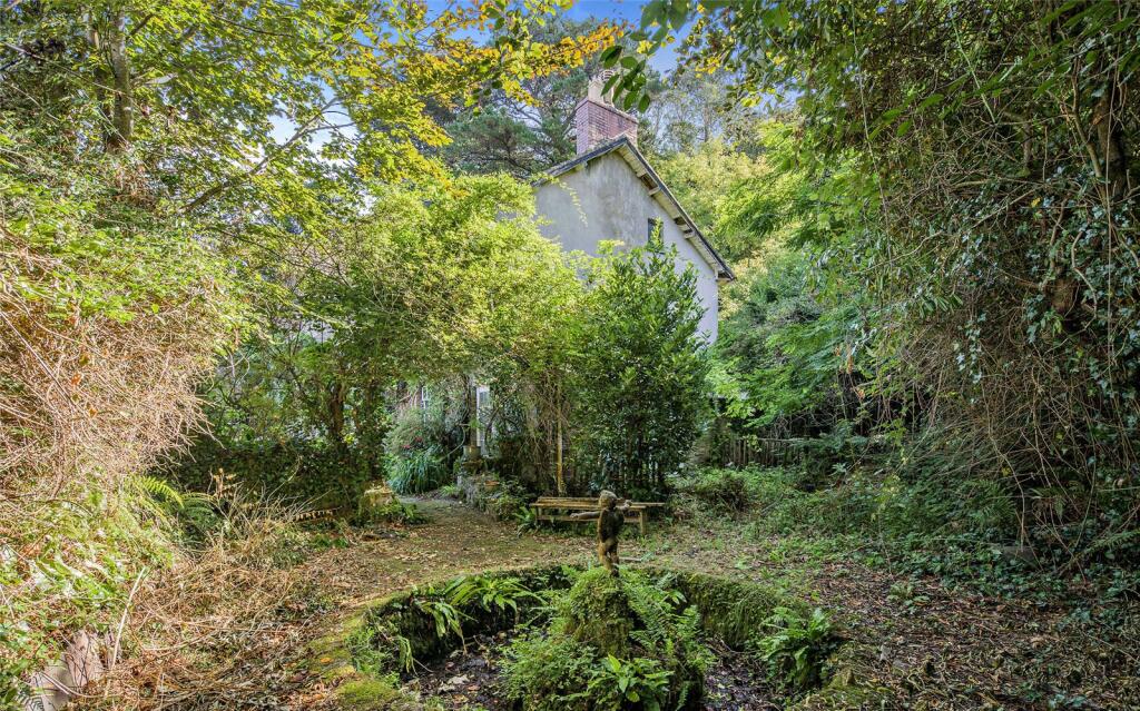 Gardens &amp; Grounds