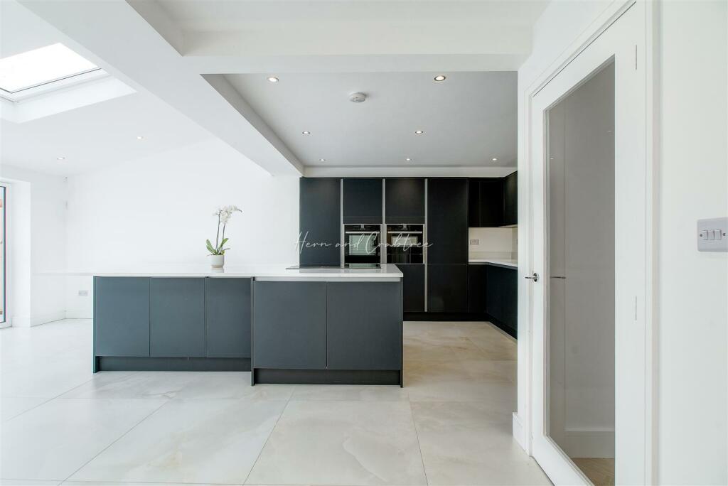 Maes Yr Haf, Pantmawr, HernCrabtree (5).jpg