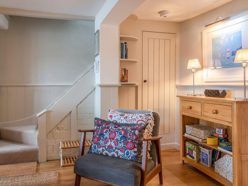 Berry Cottage, Dittisham, Living Room