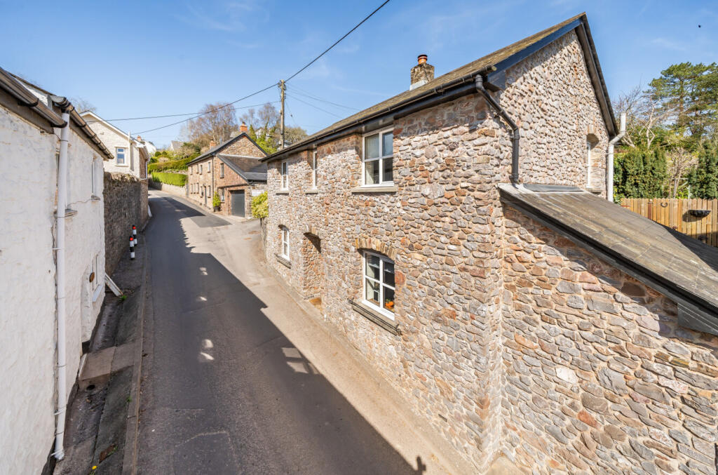 Bampton Seddons