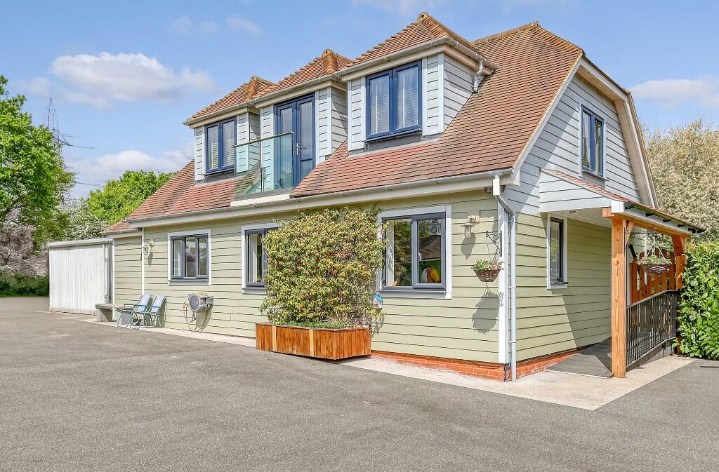 Detached Two Bedroom