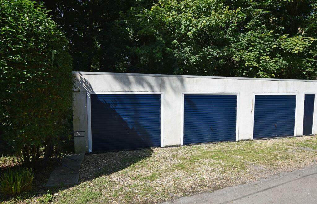 Private Garages.JPG