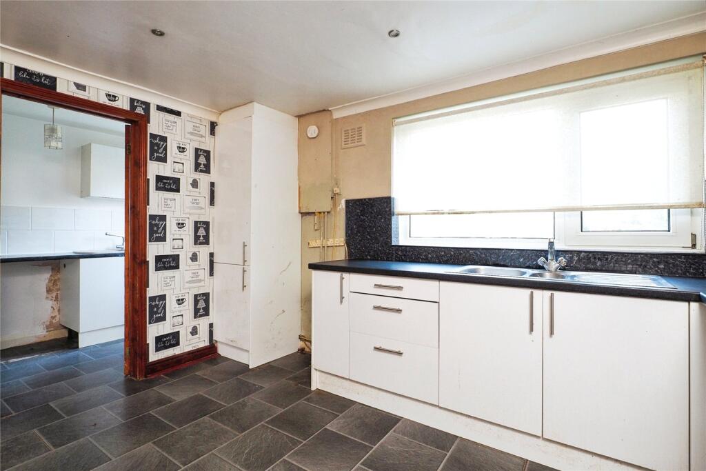 Fitted Kitchen