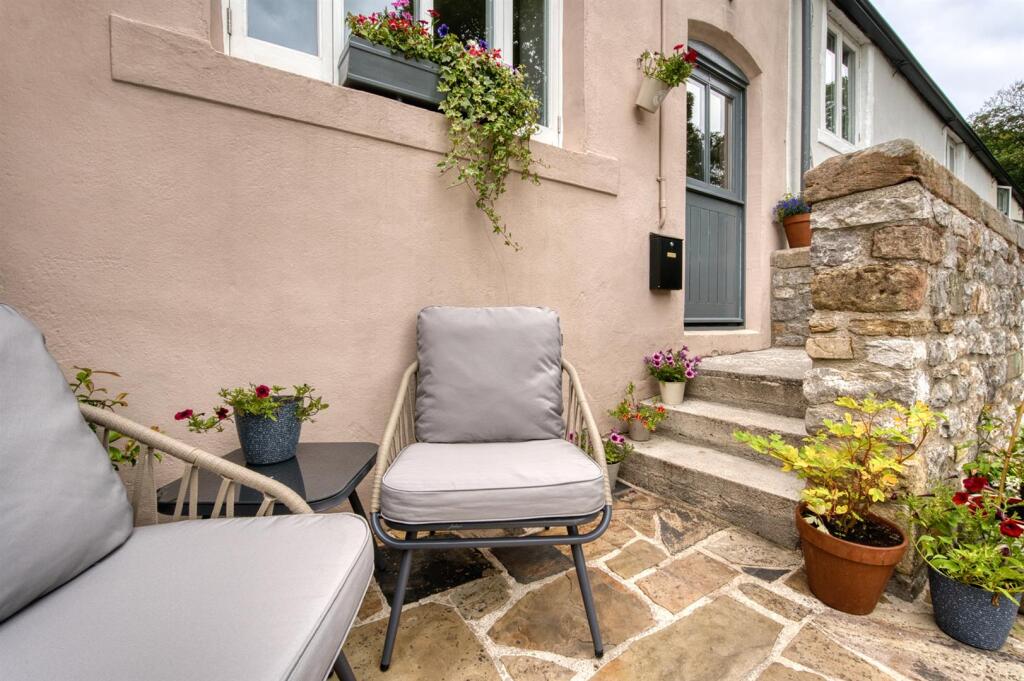 Saxton Mee 7 Litton Slack 0057.jpg