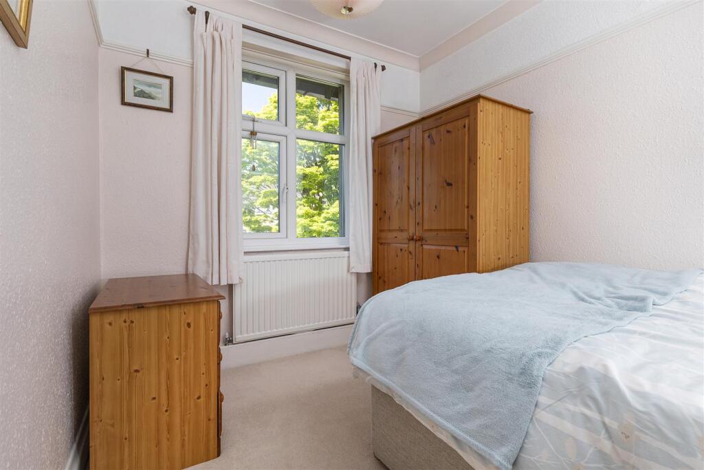 Bramleys Estate Agents - Le Marchant Avenue - Lind