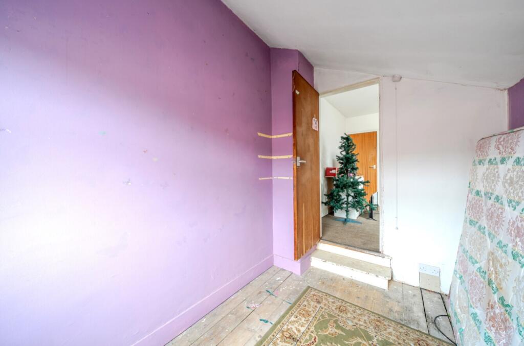 1381462-12-691c6c0da84ab