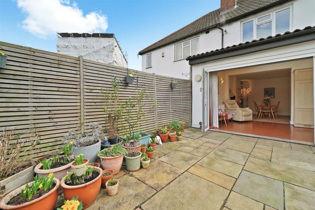 6 Abbotts Drive - ukjhr8PWKe2bnb6hmxk9.jpg