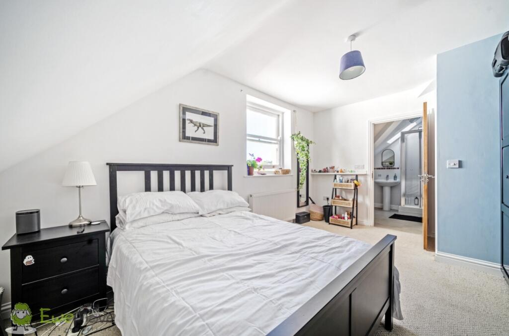 967fd969-831c-4d8d-94d5-69168a83a3b0