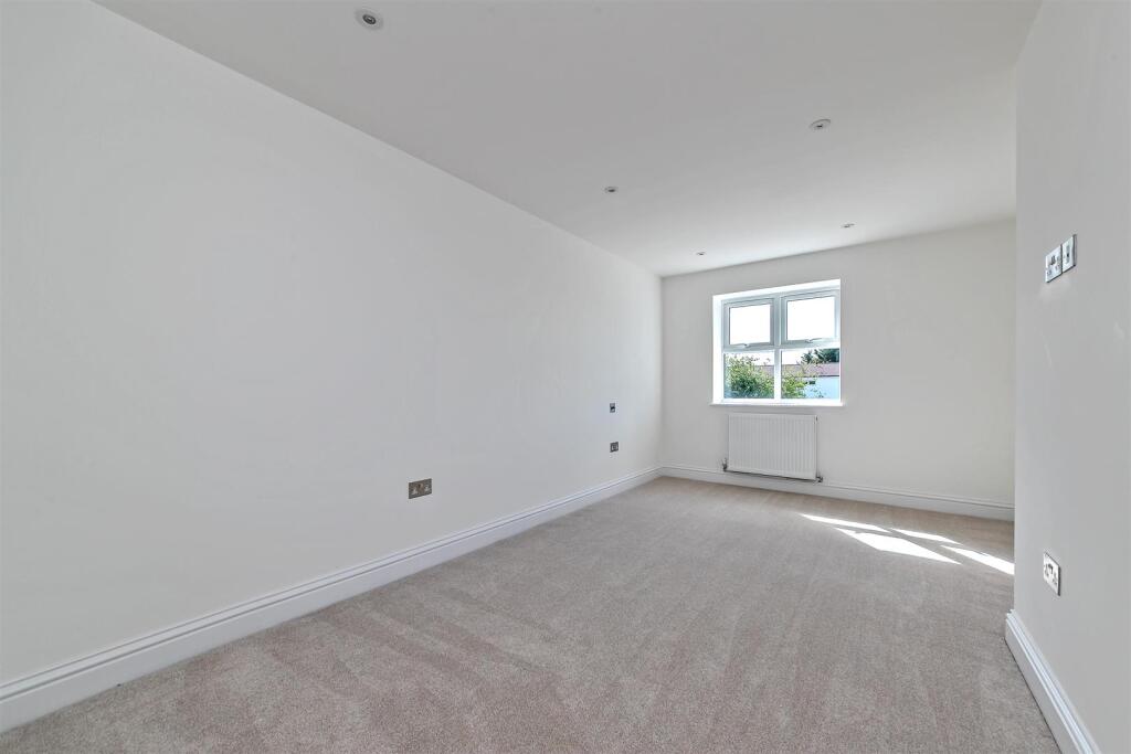 382HatfieldRoad-102.jpg