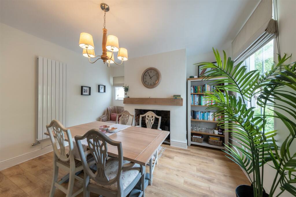 273 London Road-007.jpg