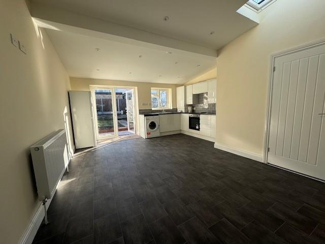 Dining Area.jpg