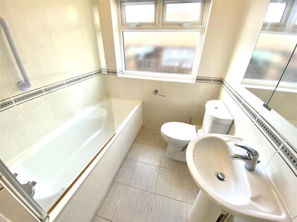 Bath.jpg