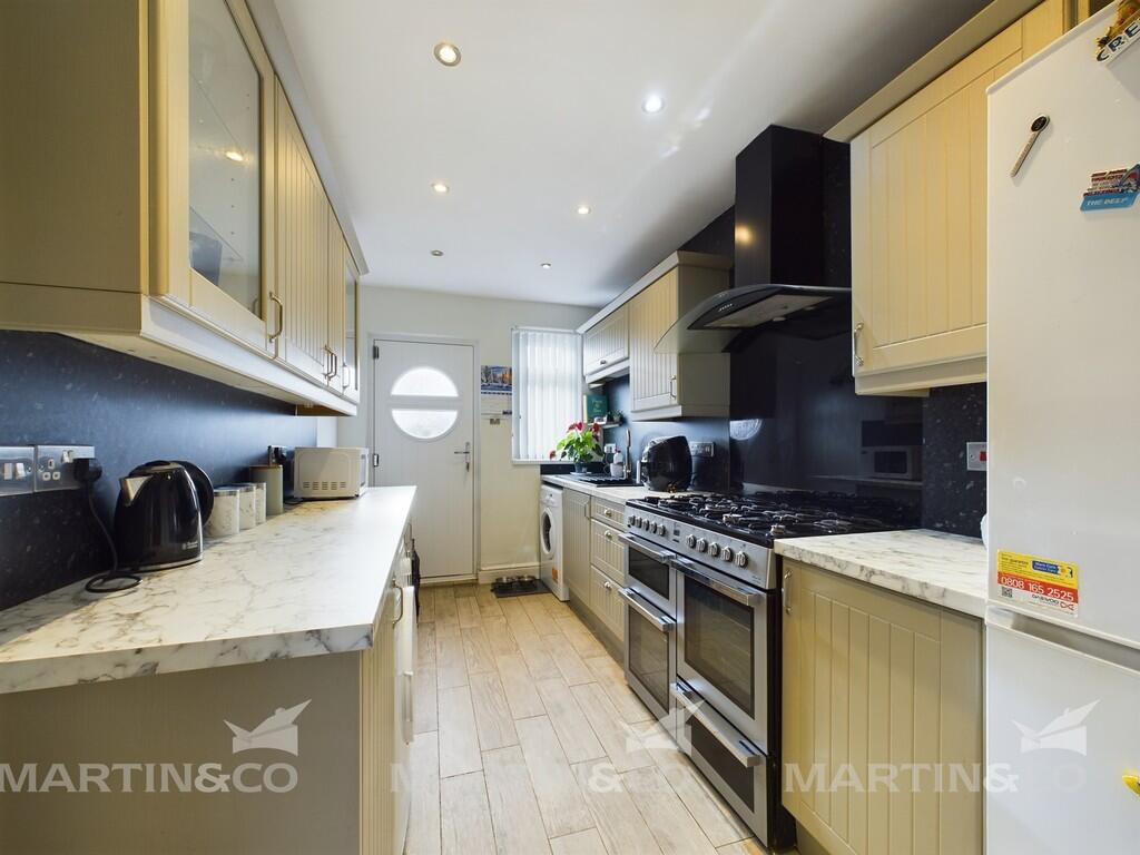 CAM02406G0-PR0372...