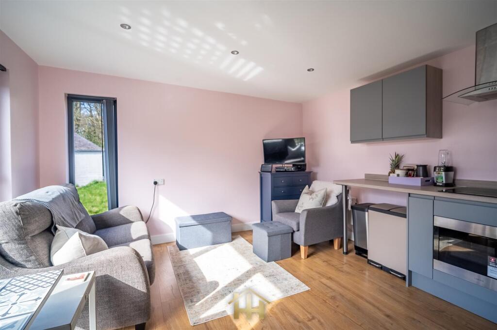 ELLERSLIE BLAIRGOWRIE RD 280325 EDIT (59 of 91).jp