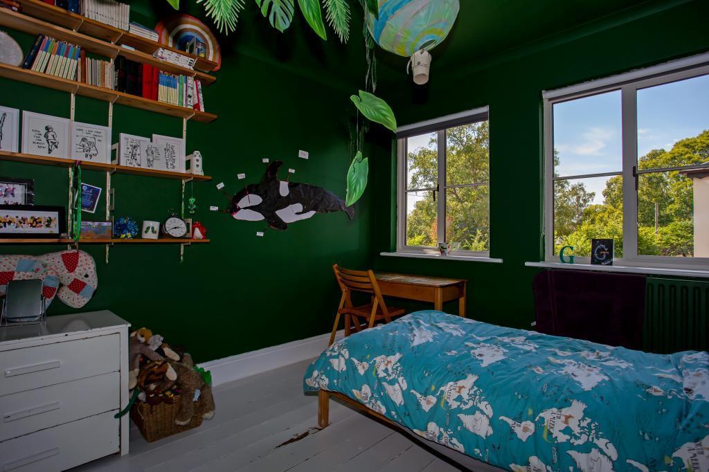 12 East Court Mews 304258  (13).jpg