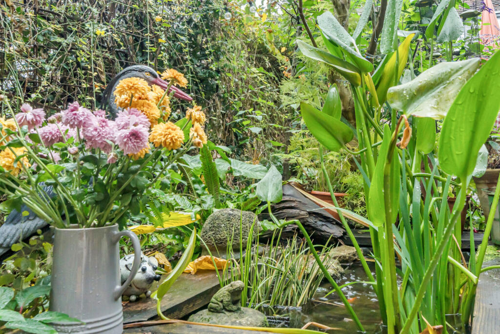 1373697-12-690244...