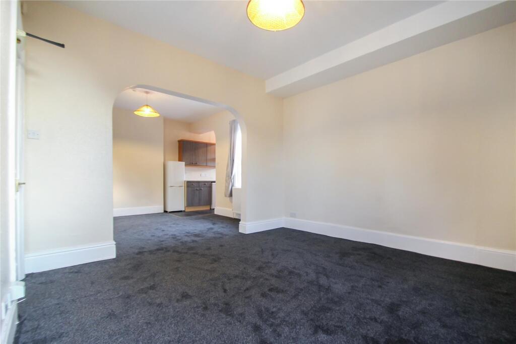 Living Area Aspect 4